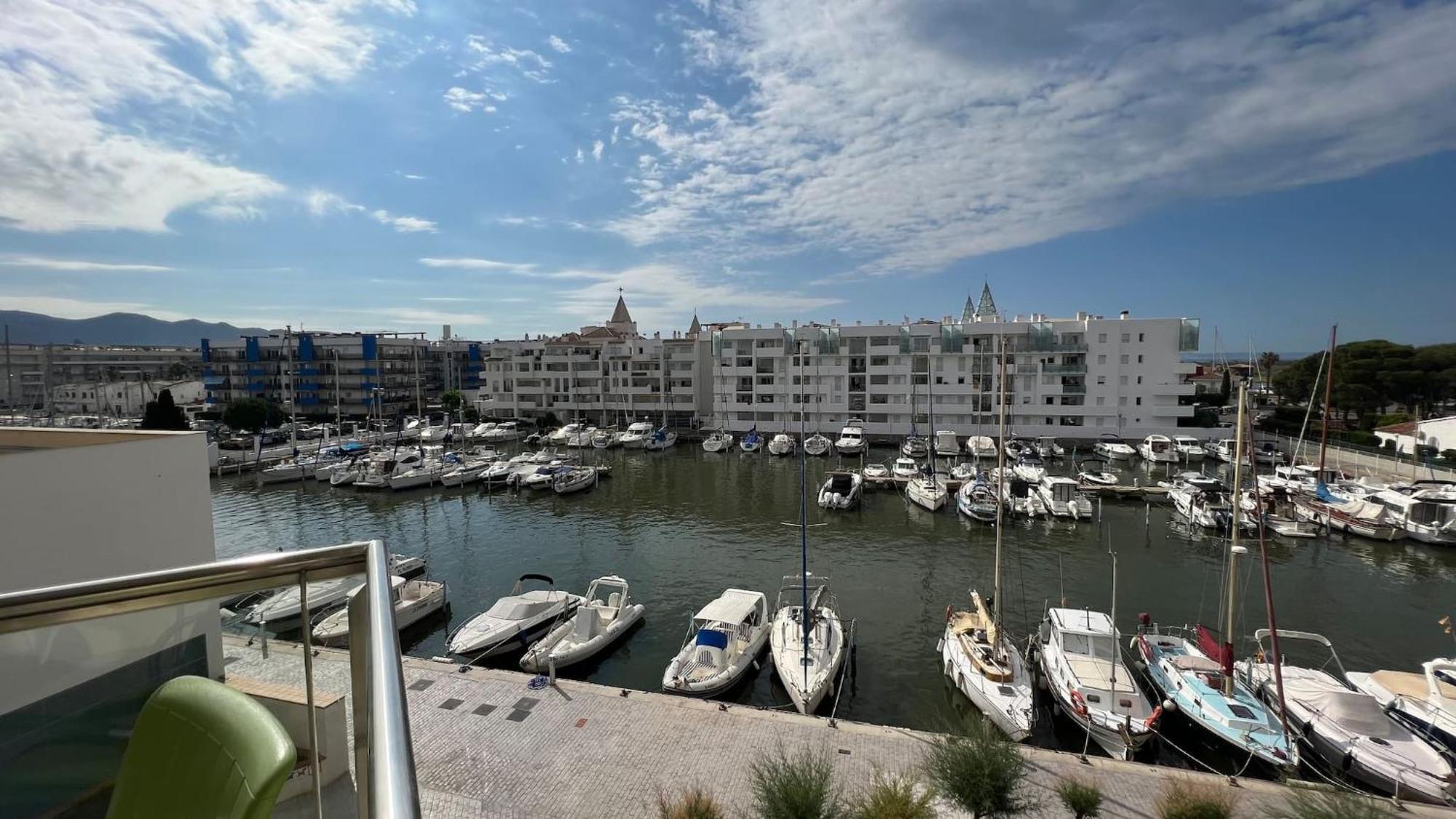 Precioso Piso Con Vista Al Canal Y Piscina En Roses Av-69 Zewnętrze zdjęcie